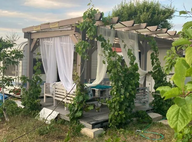 Кемпинг каравана Paradise Синеморец